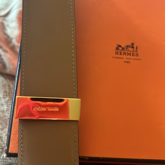 Hermes black leather and gold hardware belt this belt is a serious BEAUTY! 🤩 - Picture 7 of 8